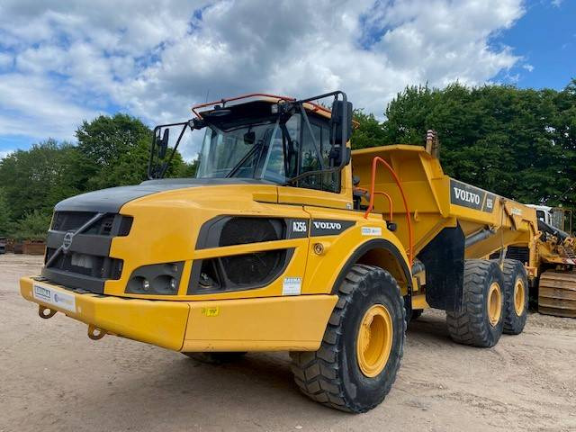 Volvo A 25 G MIETE / RENTAL (12001029) - Nivelkippiauto: kuva Volvo A 25 G MIETE / RENTAL (12001029) - Nivelkippiauto Volvo A 25 G MIETE / RENTAL (12001029) - Nivelkippiauto: kuva Volvo A 25 G MIETE / RENTAL (12001029) - Nivelkippiauto