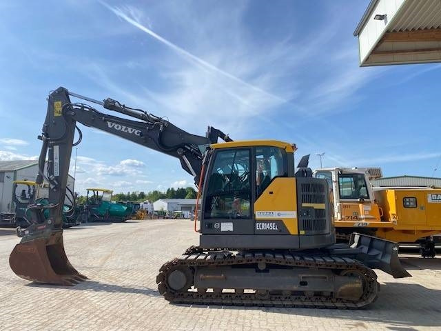 Volvo ECR 145 E L MIETE / RENTAL (12001048) - Telakaivukone: kuva Volvo ECR 145 E L MIETE / RENTAL (12001048) - Telakaivukone Volvo ECR 145 E L MIETE / RENTAL (12001048) - Telakaivukone: kuva Volvo ECR 145 E L MIETE / RENTAL (12001048) - Telakaivukone
