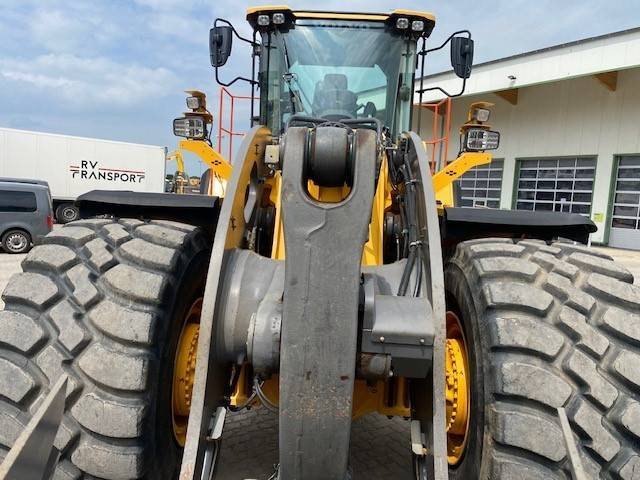 Leasing Volvo L 260 H 6.8 cbm MIETE / RENTAL (12002252) Volvo L 260 H 6.8 cbm MIETE / RENTAL (12002252): kuva Leasing Volvo L 260 H 6.8 cbm MIETE / RENTAL (12002252) Volvo L 260 H 6.8 cbm MIETE / RENTAL (12002252)