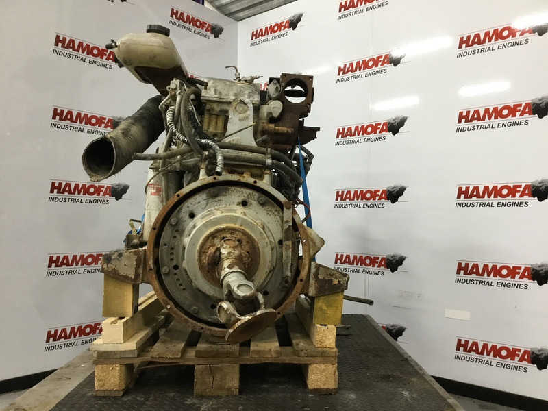 Komatsu S6D125-1 USED - Moottori: kuva Komatsu S6D125-1 USED - Moottori Komatsu S6D125-1 USED - Moottori: kuva Komatsu S6D125-1 USED - Moottori