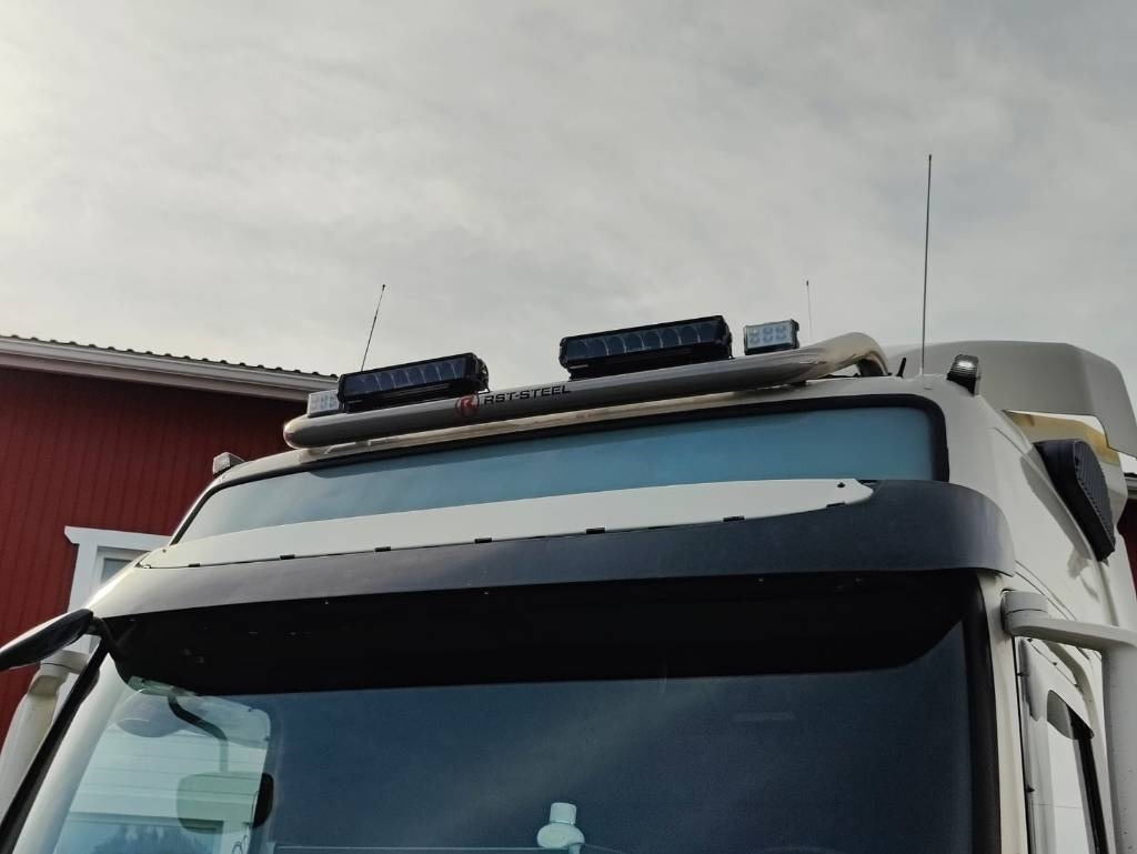 Volvo FH 13  - Vetopöytäauto: kuva Volvo FH 13  - Vetopöytäauto Volvo FH 13  - Vetopöytäauto: kuva Volvo FH 13  - Vetopöytäauto