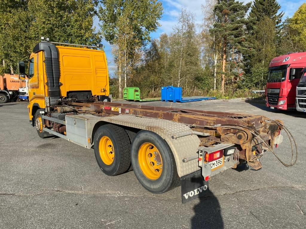 Volvo FH 13 420 - Nostovarsi-vaihtolavakuorma kuorma-auto: kuva Volvo FH 13 420 - Nostovarsi-vaihtolavakuorma kuorma-auto Volvo FH 13 420 - Nostovarsi-vaihtolavakuorma kuorma-auto: kuva Volvo FH 13 420 - Nostovarsi-vaihtolavakuorma kuorma-auto