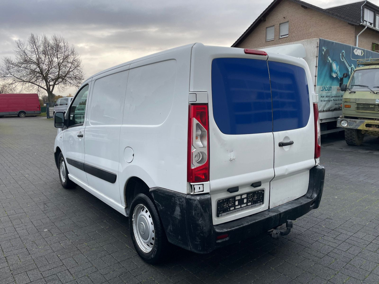 Fiat Scudo SX L1H1 120-2,0 Multijet - Pieni pakettiauto: kuva Fiat Scudo SX L1H1 120-2,0 Multijet - Pieni pakettiauto Fiat Scudo SX L1H1 120-2,0 Multijet - Pieni pakettiauto: kuva Fiat Scudo SX L1H1 120-2,0 Multijet - Pieni pakettiauto