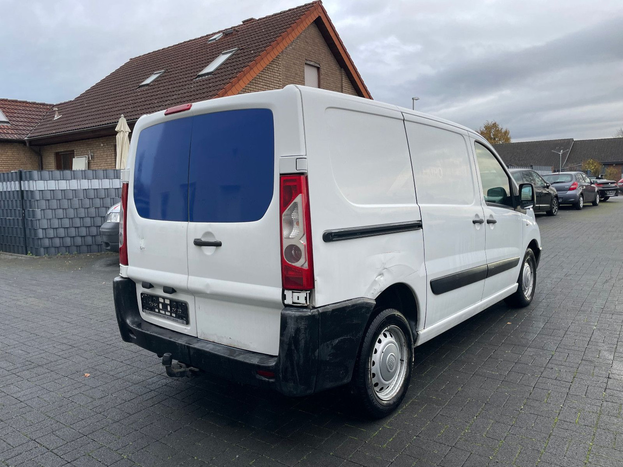 Fiat Scudo SX L1H1 120-2,0 Multijet - Pieni pakettiauto: kuva Fiat Scudo SX L1H1 120-2,0 Multijet - Pieni pakettiauto Fiat Scudo SX L1H1 120-2,0 Multijet - Pieni pakettiauto: kuva Fiat Scudo SX L1H1 120-2,0 Multijet - Pieni pakettiauto