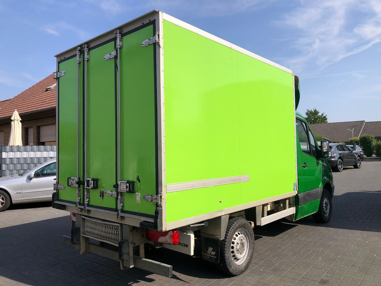 Mercedes-Benz Sprinter 313 CDI Thermo King - Kylmäauto: kuva Mercedes-Benz Sprinter 313 CDI Thermo King - Kylmäauto Mercedes-Benz Sprinter 313 CDI Thermo King - Kylmäauto: kuva Mercedes-Benz Sprinter 313 CDI Thermo King - Kylmäauto
