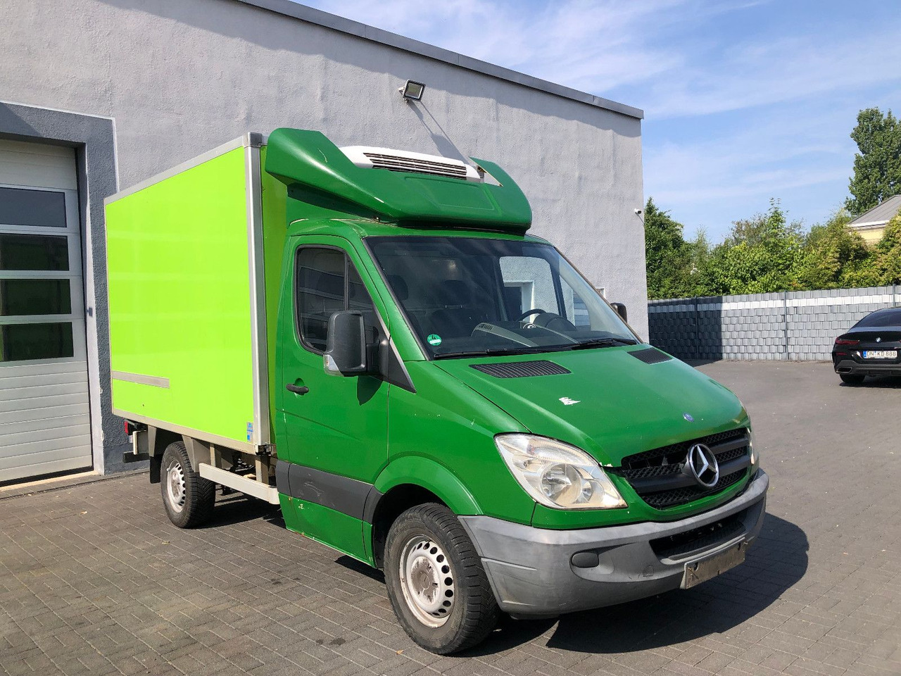 Mercedes-Benz Sprinter 313 CDI Thermo King - Kylmäauto: kuva Mercedes-Benz Sprinter 313 CDI Thermo King - Kylmäauto Mercedes-Benz Sprinter 313 CDI Thermo King - Kylmäauto: kuva Mercedes-Benz Sprinter 313 CDI Thermo King - Kylmäauto