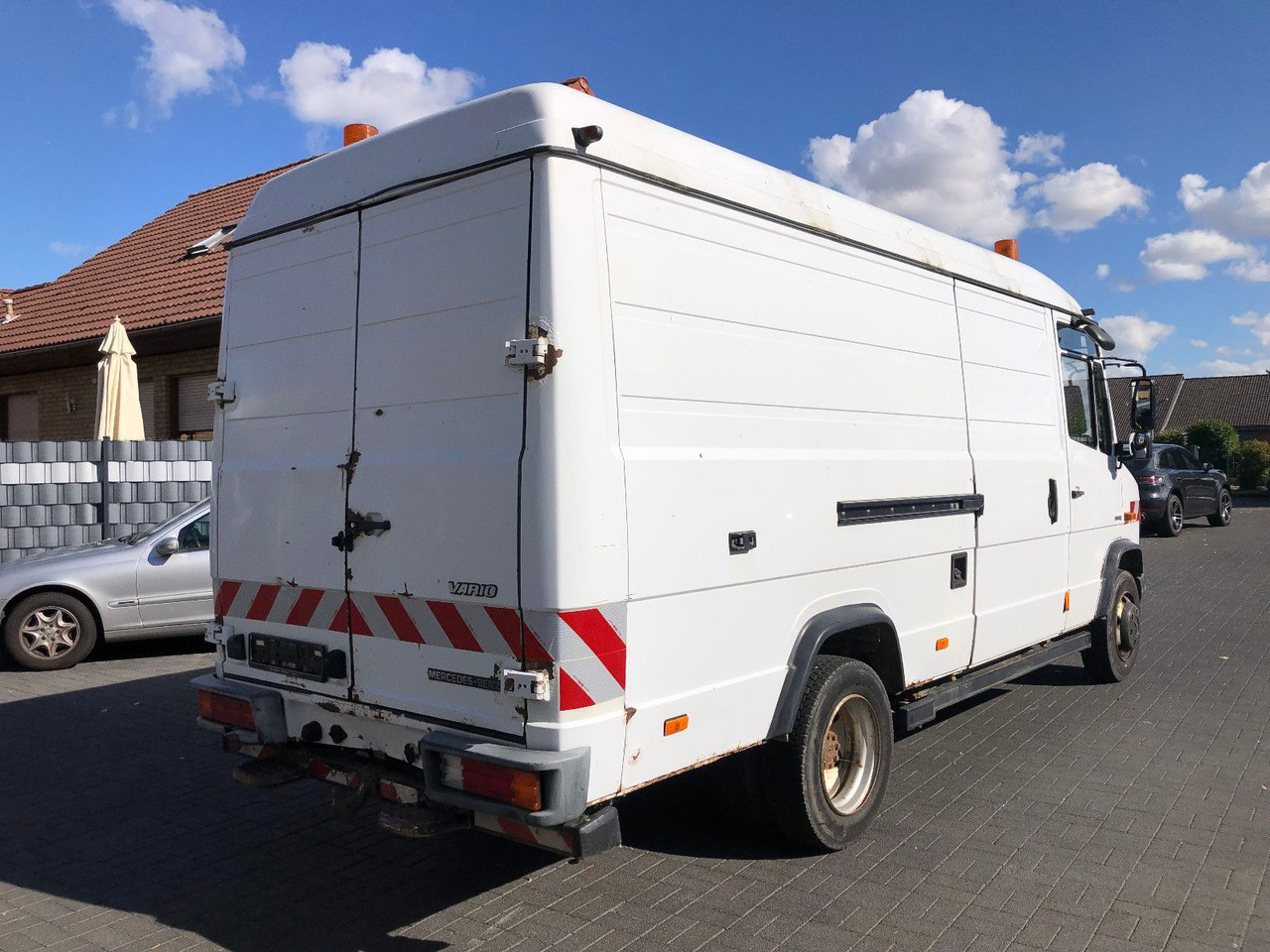 Mercedes-Benz Vario 816 - Pakettiauto: kuva Mercedes-Benz Vario 816 - Pakettiauto Mercedes-Benz Vario 816 - Pakettiauto: kuva Mercedes-Benz Vario 816 - Pakettiauto