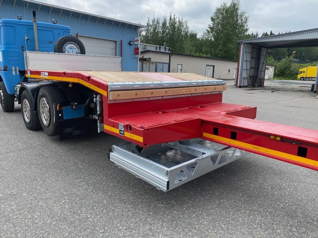 Faymonville Max Trailer, Max100 4AU - Apuvaunu puoliperävaunu: kuva Faymonville Max Trailer, Max100 4AU - Apuvaunu puoliperävaunu Faymonville Max Trailer, Max100 4AU - Apuvaunu puoliperävaunu: kuva Faymonville Max Trailer, Max100 4AU - Apuvaunu puoliperävaunu