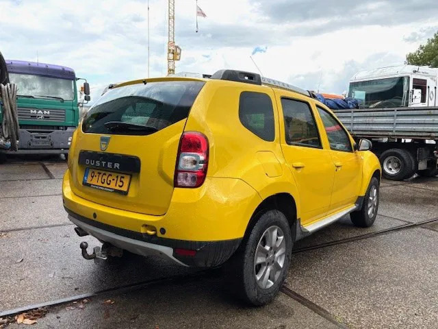 Dacia Duster 1.5DCI 4x4 MINI MPV (6 GEARS MANUAL GEARBOX / AIRCONDITIONING / CRUISE CONTROL / ETC.) - Henkilöauto: kuva Dacia Duster 1.5DCI 4x4 MINI MPV (6 GEARS MANUAL GEARBOX / AIRCONDITIONING / CRUISE CONTROL / ETC.) - Henkilöauto Dacia Duster 1.5DCI 4x4 MINI MPV (6 GEARS MANUAL GEARBOX / AIRCONDITIONING / CRUISE CONTROL / ETC.) - Henkilöauto: kuva Dacia Duster 1.5DCI 4x4 MINI MPV (6 GEARS MANUAL GEARBOX / AIRCONDITIONING / CRUISE CONTROL / ETC.) - Henkilöauto