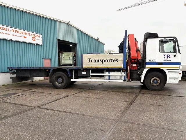 Mercedes-Benz Actros 2031 K WITH PALFINGER PK1101 CRANE (MANUAL GEARBOX / FULL STEEL SUSPENSION / REDUCTION AXLE / REMOTE CONTROL) - Nosturiauto: kuva Mercedes-Benz Actros 2031 K WITH PALFINGER PK1101 CRANE (MANUAL GEARBOX / FULL STEEL SUSPENSION / REDUCTION AXLE / REMOTE CONTROL) - Nosturiauto Mercedes-Benz Actros 2031 K WITH PALFINGER PK1101 CRANE (MANUAL GEARBOX / FULL STEEL SUSPENSION / REDUCTION AXLE / REMOTE CONTROL) - Nosturiauto: kuva Mercedes-Benz Actros 2031 K WITH PALFINGER PK1101 CRANE (MANUAL GEARBOX / FULL STEEL SUSPENSION / REDUCTION AXLE / REMOTE CONTROL) - Nosturiauto