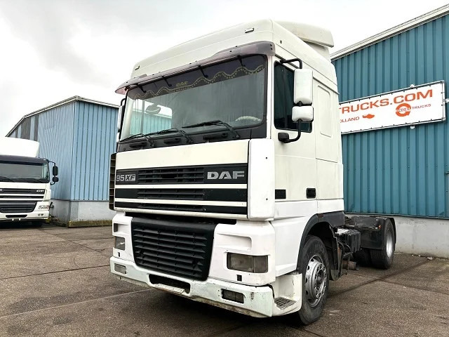 DAF 95.380 XF SPACECAB (EURO 2 (MECHANICAL PUMP & INJECTORS) / ZF16 MANUAL GEARBOX / AIRCONDITIONING) - Vetopöytäauto: kuva DAF 95.380 XF SPACECAB (EURO 2 (MECHANICAL PUMP & INJECTORS) / ZF16 MANUAL GEARBOX / AIRCONDITIONING) - Vetopöytäauto DAF 95.380 XF SPACECAB (EURO 2 (MECHANICAL PUMP & INJECTORS) / ZF16 MANUAL GEARBOX / AIRCONDITIONING) - Vetopöytäauto: kuva DAF 95.380 XF SPACECAB (EURO 2 (MECHANICAL PUMP & INJECTORS) / ZF16 MANUAL GEARBOX / AIRCONDITIONING) - Vetopöytäauto