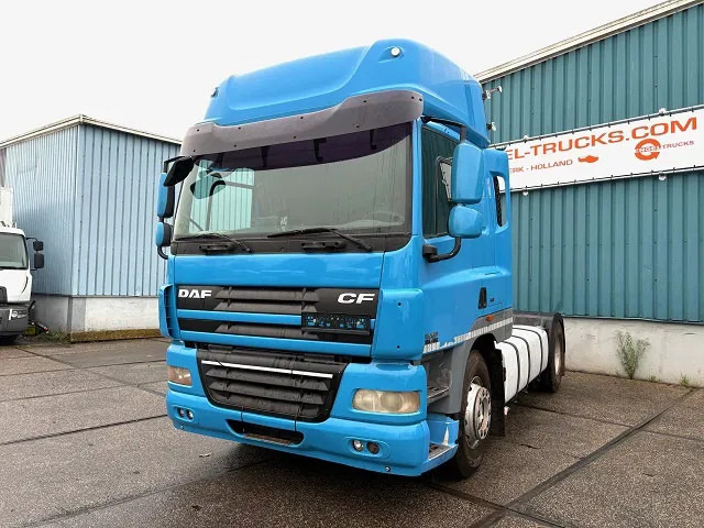 DAF CF 85.460 SPACECAB (ZF16 MANUAL GEARBOX / MX-BRAKE / AIRCONDITIONING / EURO 5) - Vetopöytäauto: kuva DAF CF 85.460 SPACECAB (ZF16 MANUAL GEARBOX / MX-BRAKE / AIRCONDITIONING / EURO 5) - Vetopöytäauto DAF CF 85.460 SPACECAB (ZF16 MANUAL GEARBOX / MX-BRAKE / AIRCONDITIONING / EURO 5) - Vetopöytäauto: kuva DAF CF 85.460 SPACECAB (ZF16 MANUAL GEARBOX / MX-BRAKE / AIRCONDITIONING / EURO 5) - Vetopöytäauto