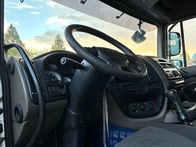 Leasing DAF XF 105.460 SPACECAB (ZF MANUAL GEARBOX / MX-BRAKE / 870+430 LITER TANK / EURO 5 EEV / AIRCONDITIONING / FRIDGE) DAF XF 105.460 SPACECAB (ZF MANUAL GEARBOX / MX-BRAKE / 870+430 LITER TANK / EURO 5 EEV / AIRCONDITIONING / FRIDGE): kuva Leasing DAF XF 105.460 SPACECAB (ZF MANUAL GEARBOX / MX-BRAKE / 870+430 LITER TANK / EURO 5 EEV / AIRCONDITIONING / FRIDGE) DAF XF 105.460 SPACECAB (ZF MANUAL GEARBOX / MX-BRAKE / 870+430 LITER TANK / EURO 5 EEV / AIRCONDITIONING / FRIDGE)