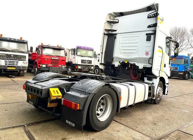 Iveco Stralis AS440S42T/P HI-WAY DUTCH TRUCK (APK/TUV -> 02-2024 / EURO 6 / AS-TRONIC / 2 TANKS / LEATHER SEATS / FRIDGE) - Vetopöytäauto: kuva Iveco Stralis AS440S42T/P HI-WAY DUTCH TRUCK (APK/TUV -> 02-2024 / EURO 6 / AS-TRONIC / 2 TANKS / LEATHER SEATS / FRIDGE) - Vetopöytäauto Iveco Stralis AS440S42T/P HI-WAY DUTCH TRUCK (APK/TUV -> 02-2024 / EURO 6 / AS-TRONIC / 2 TANKS / LEATHER SEATS / FRIDGE) - Vetopöytäauto: kuva Iveco Stralis AS440S42T/P HI-WAY DUTCH TRUCK (APK/TUV -> 02-2024 / EURO 6 / AS-TRONIC / 2 TANKS / LEATHER SEATS / FRIDGE) - Vetopöytäauto