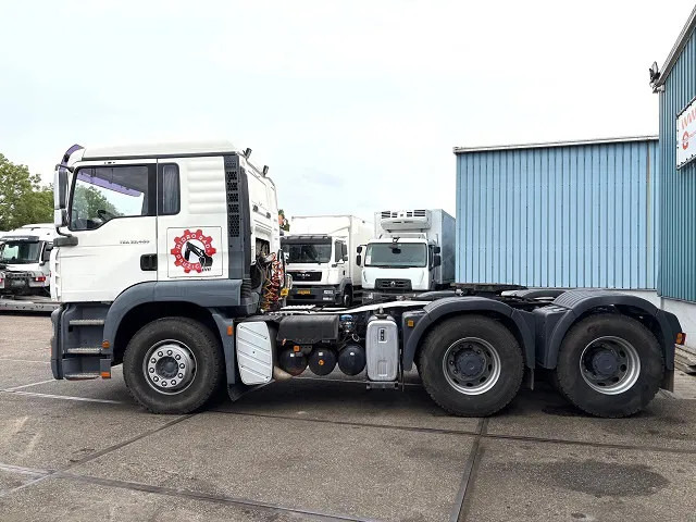 MAN TGA 33.460 BBS FULL STEEL SUSPENSION (ZF16 MANUAL GEARBOX / RETARDER / 13.000 KG. REDUCTION AXLES / HYDRAULIC KIT / AIRCONDITION - Vetopöytäauto: kuva MAN TGA 33.460 BBS FULL STEEL SUSPENSION (ZF16 MANUAL GEARBOX / RETARDER / 13.000 KG. REDUCTION AXLES / HYDRAULIC KIT / AIRCONDITION - Vetopöytäauto MAN TGA 33.460 BBS FULL STEEL SUSPENSION (ZF16 MANUAL GEARBOX / RETARDER / 13.000 KG. REDUCTION AXLES / HYDRAULIC KIT / AIRCONDITION - Vetopöytäauto: kuva MAN TGA 33.460 BBS FULL STEEL SUSPENSION (ZF16 MANUAL GEARBOX / RETARDER / 13.000 KG. REDUCTION AXLES / HYDRAULIC KIT / AIRCONDITION - Vetopöytäauto