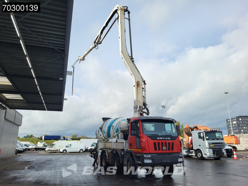 ASTRA HD8 84 45 8X4 31 meter Putzmeister TMP 31.89S PUMI + 7m3 mixer Euro 3 - Betonipumppuauto: kuva ASTRA HD8 84 45 8X4 31 meter Putzmeister TMP 31.89S PUMI + 7m3 mixer Euro 3 - Betonipumppuauto ASTRA HD8 84 45 8X4 31 meter Putzmeister TMP 31.89S PUMI + 7m3 mixer Euro 3 - Betonipumppuauto: kuva ASTRA HD8 84 45 8X4 31 meter Putzmeister TMP 31.89S PUMI + 7m3 mixer Euro 3 - Betonipumppuauto