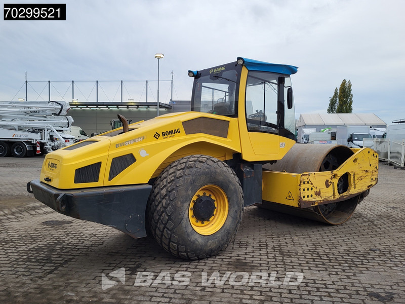 Bomag BW219 DH-5 - Jyrä: kuva Bomag BW219 DH-5 - Jyrä Bomag BW219 DH-5 - Jyrä: kuva Bomag BW219 DH-5 - Jyrä