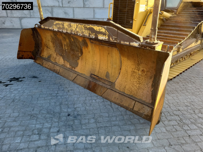 Puskutraktori Caterpillar D6 N LGP Foldable Blade: kuva Puskutraktori Caterpillar D6 N LGP Foldable Blade