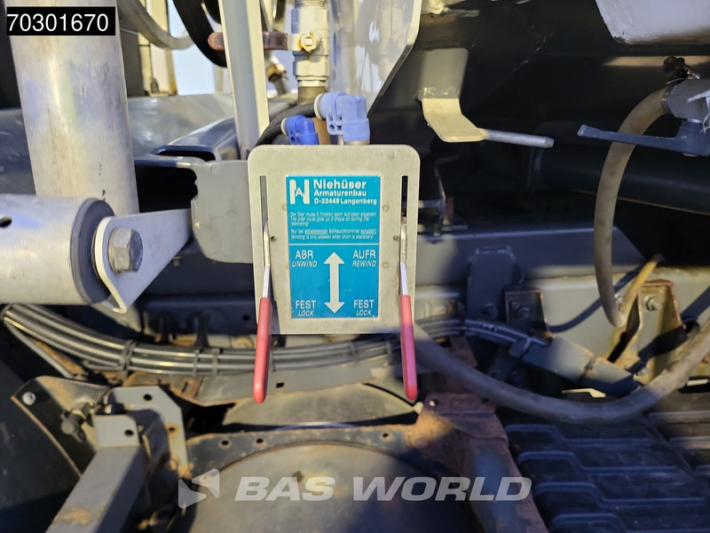 DAF CF75.310 4X2 13500 Lohr tanker 2 compartments ADR Manual Euro 3 - Säiliöauto: kuva DAF CF75.310 4X2 13500 Lohr tanker 2 compartments ADR Manual Euro 3 - Säiliöauto DAF CF75.310 4X2 13500 Lohr tanker 2 compartments ADR Manual Euro 3 - Säiliöauto: kuva DAF CF75.310 4X2 13500 Lohr tanker 2 compartments ADR Manual Euro 3 - Säiliöauto