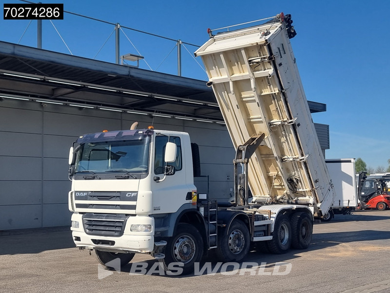 DAF CF85.410 8X4 15m3 2-way tipper Manual Big-Axle Steelsuspension Euro 5 - Kippiauto kuorma-auto: kuva DAF CF85.410 8X4 15m3 2-way tipper Manual Big-Axle Steelsuspension Euro 5 - Kippiauto kuorma-auto DAF CF85.410 8X4 15m3 2-way tipper Manual Big-Axle Steelsuspension Euro 5 - Kippiauto kuorma-auto: kuva DAF CF85.410 8X4 15m3 2-way tipper Manual Big-Axle Steelsuspension Euro 5 - Kippiauto kuorma-auto