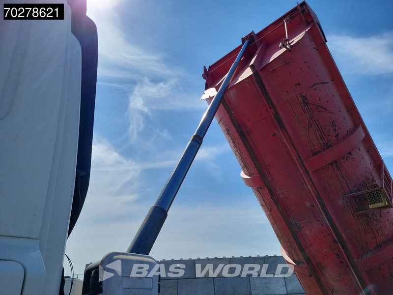 DAF CF85.410 8X4 17m3 tipper Big-Axle Manual Steelsuspension Euro 4 - Kippiauto kuorma-auto: kuva DAF CF85.410 8X4 17m3 tipper Big-Axle Manual Steelsuspension Euro 4 - Kippiauto kuorma-auto DAF CF85.410 8X4 17m3 tipper Big-Axle Manual Steelsuspension Euro 4 - Kippiauto kuorma-auto: kuva DAF CF85.410 8X4 17m3 tipper Big-Axle Manual Steelsuspension Euro 4 - Kippiauto kuorma-auto