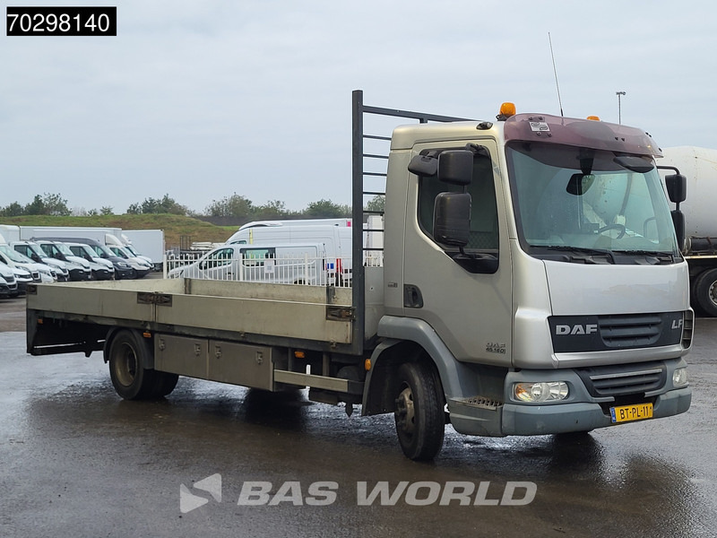 DAF LF45.160 FA LF45G08 4X2 NL-Truck 610cm open platform Manual Euro 5 - Lava-kuorma-auto: kuva DAF LF45.160 FA LF45G08 4X2 NL-Truck 610cm open platform Manual Euro 5 - Lava-kuorma-auto DAF LF45.160 FA LF45G08 4X2 NL-Truck 610cm open platform Manual Euro 5 - Lava-kuorma-auto: kuva DAF LF45.160 FA LF45G08 4X2 NL-Truck 610cm open platform Manual Euro 5 - Lava-kuorma-auto
