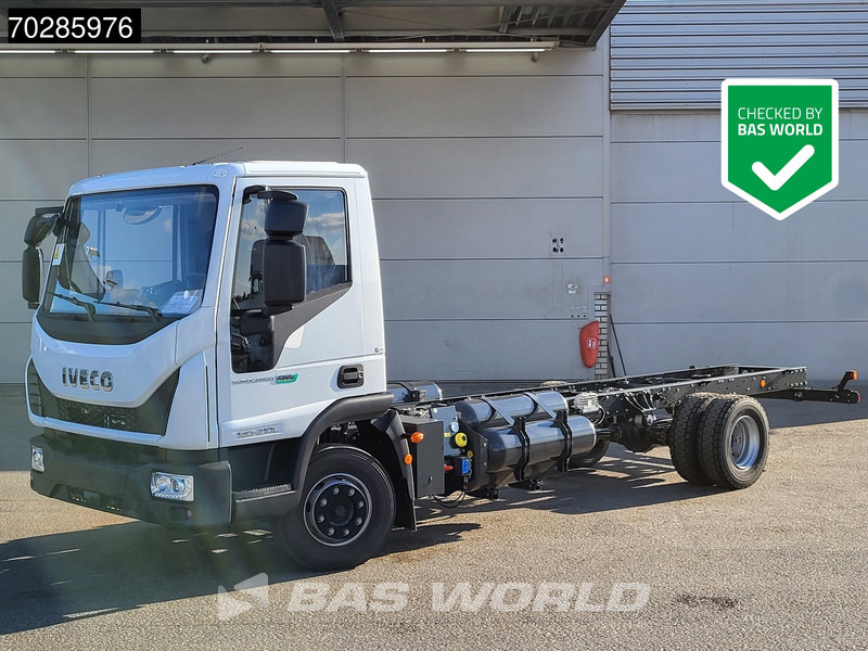 Iveco 120-210L 4X2 NEW 12tons chassis! CNG Engine Manual TELMA Retarder Euro 6 - Kuorma-auto alusta: kuva Iveco 120-210L 4X2 NEW 12tons chassis! CNG Engine Manual TELMA Retarder Euro 6 - Kuorma-auto alusta Iveco 120-210L 4X2 NEW 12tons chassis! CNG Engine Manual TELMA Retarder Euro 6 - Kuorma-auto alusta: kuva Iveco 120-210L 4X2 NEW 12tons chassis! CNG Engine Manual TELMA Retarder Euro 6 - Kuorma-auto alusta