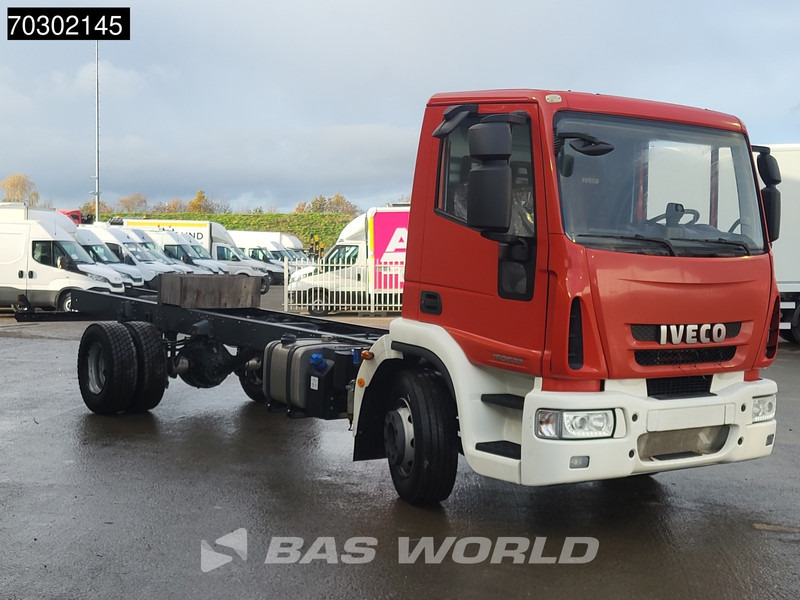 Iveco Eurocargo 160E320 4X2 NEW! 16T chassis 2016 production Euro 6 - Kuorma-auto alusta: kuva Iveco Eurocargo 160E320 4X2 NEW! 16T chassis 2016 production Euro 6 - Kuorma-auto alusta Iveco Eurocargo 160E320 4X2 NEW! 16T chassis 2016 production Euro 6 - Kuorma-auto alusta: kuva Iveco Eurocargo 160E320 4X2 NEW! 16T chassis 2016 production Euro 6 - Kuorma-auto alusta