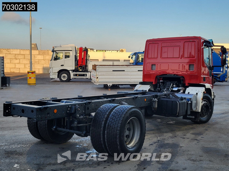 Iveco Eurocargo 180E280 4X2 NEW! 18T chassis 2018 production Euro 6 - Kuorma-auto alusta: kuva Iveco Eurocargo 180E280 4X2 NEW! 18T chassis 2018 production Euro 6 - Kuorma-auto alusta Iveco Eurocargo 180E280 4X2 NEW! 18T chassis 2018 production Euro 6 - Kuorma-auto alusta: kuva Iveco Eurocargo 180E280 4X2 NEW! 18T chassis 2018 production Euro 6 - Kuorma-auto alusta