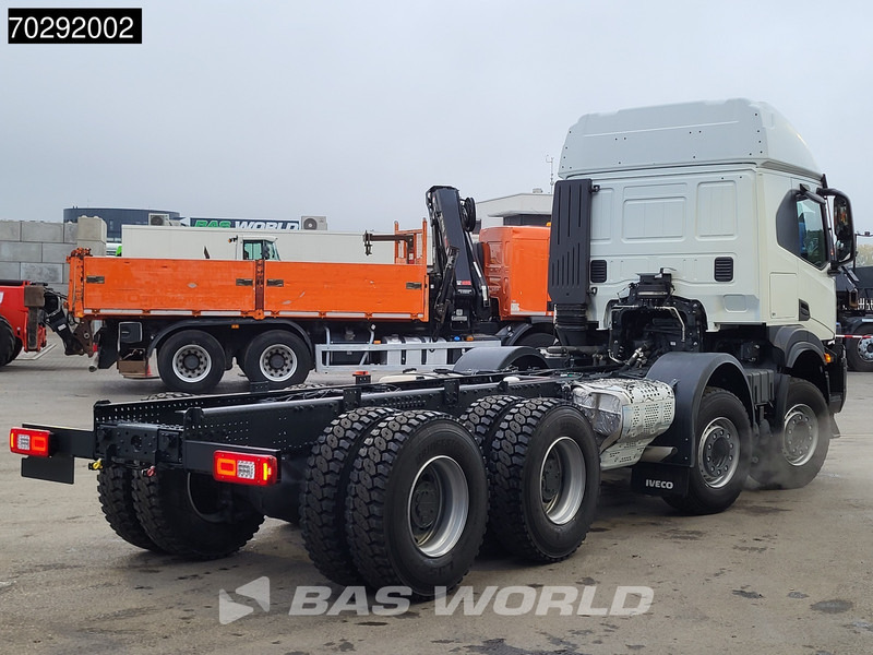 Iveco T-Way 510 8X4 NEW chassis! Retarder Big-Axle Steelsuspension LED Automatic Euro 6 - Kuorma-auto alusta: kuva Iveco T-Way 510 8X4 NEW chassis! Retarder Big-Axle Steelsuspension LED Automatic Euro 6 - Kuorma-auto alusta Iveco T-Way 510 8X4 NEW chassis! Retarder Big-Axle Steelsuspension LED Automatic Euro 6 - Kuorma-auto alusta: kuva Iveco T-Way 510 8X4 NEW chassis! Retarder Big-Axle Steelsuspension LED Automatic Euro 6 - Kuorma-auto alusta