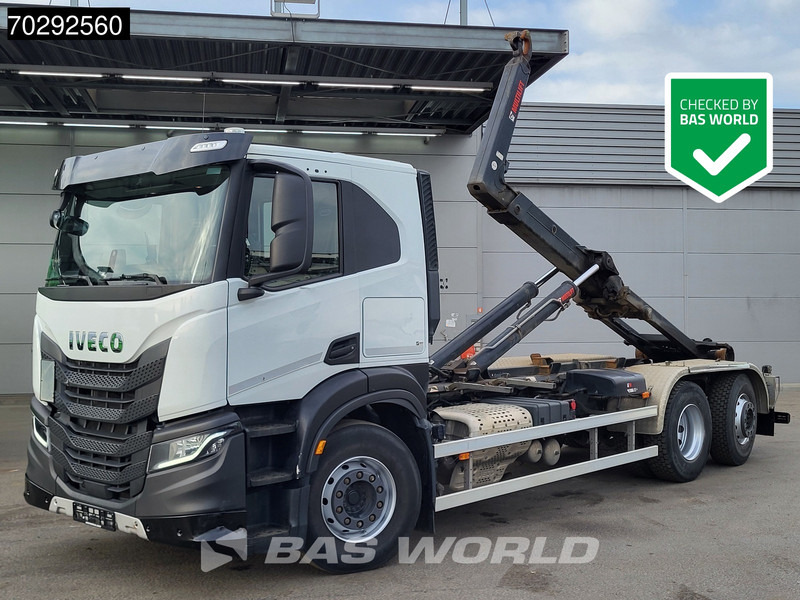 Iveco X-Way 460 6X2 Retarder HIAB 21S59 Lift+Steering-Axle Navi Automatic ACC Euro 6 - Koukkulava kuorma-auto: kuva Iveco X-Way 460 6X2 Retarder HIAB 21S59 Lift+Steering-Axle Navi Automatic ACC Euro 6 - Koukkulava kuorma-auto Iveco X-Way 460 6X2 Retarder HIAB 21S59 Lift+Steering-Axle Navi Automatic ACC Euro 6 - Koukkulava kuorma-auto: kuva Iveco X-Way 460 6X2 Retarder HIAB 21S59 Lift+Steering-Axle Navi Automatic ACC Euro 6 - Koukkulava kuorma-auto