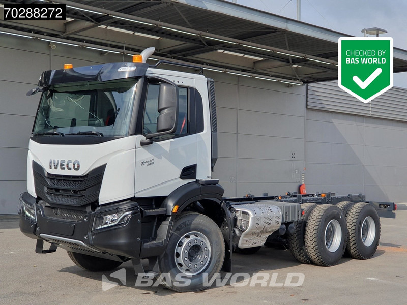 Iveco X-Way 460 6X4 New! Retarder steelsuspension Big-Axle Automatic Navi Euro 6 - Kuorma-auto alusta: kuva Iveco X-Way 460 6X4 New! Retarder steelsuspension Big-Axle Automatic Navi Euro 6 - Kuorma-auto alusta Iveco X-Way 460 6X4 New! Retarder steelsuspension Big-Axle Automatic Navi Euro 6 - Kuorma-auto alusta: kuva Iveco X-Way 460 6X4 New! Retarder steelsuspension Big-Axle Automatic Navi Euro 6 - Kuorma-auto alusta
