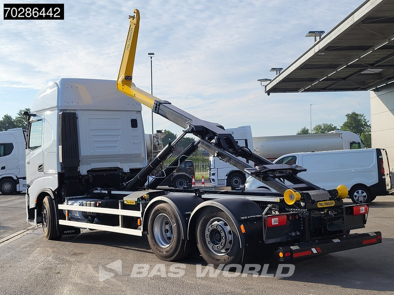 Iveco X-Way 580 6X2 NEW Palfinger PHT20SLD5 Hooklift Lift+steering Axle Automatic Navi ACC LED - Koukkulava kuorma-auto: kuva Iveco X-Way 580 6X2 NEW Palfinger PHT20SLD5 Hooklift Lift+steering Axle Automatic Navi ACC LED - Koukkulava kuorma-auto Iveco X-Way 580 6X2 NEW Palfinger PHT20SLD5 Hooklift Lift+steering Axle Automatic Navi ACC LED - Koukkulava kuorma-auto: kuva Iveco X-Way 580 6X2 NEW Palfinger PHT20SLD5 Hooklift Lift+steering Axle Automatic Navi ACC LED - Koukkulava kuorma-auto