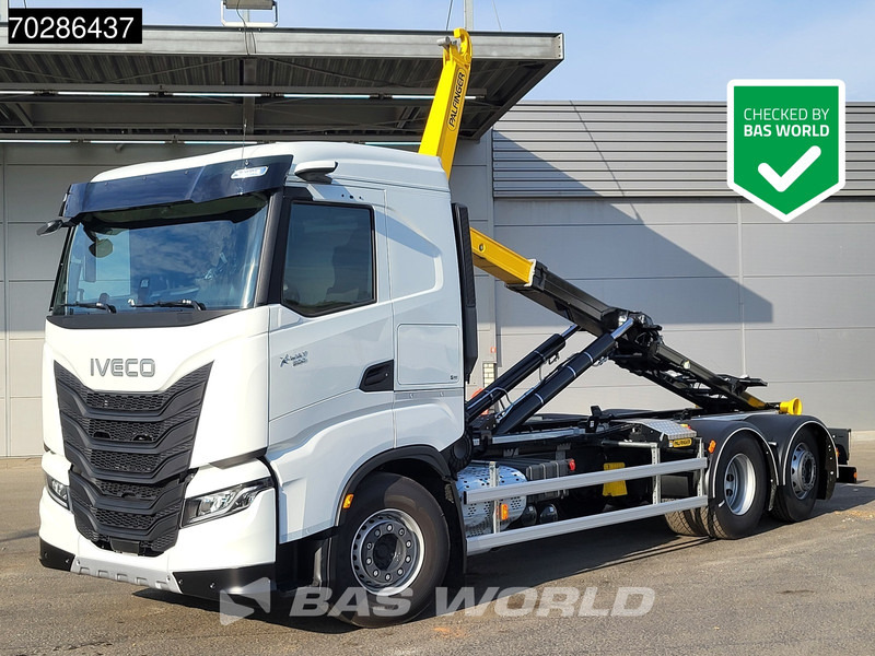 Iveco X-Way 580 6X2 Palfinger PHT20SLD5 Hooklift Lift+steering Axle Automatic Navi ACC LED Euro 6 - Koukkulava kuorma-auto: kuva Iveco X-Way 580 6X2 Palfinger PHT20SLD5 Hooklift Lift+steering Axle Automatic Navi ACC LED Euro 6 - Koukkulava kuorma-auto Iveco X-Way 580 6X2 Palfinger PHT20SLD5 Hooklift Lift+steering Axle Automatic Navi ACC LED Euro 6 - Koukkulava kuorma-auto: kuva Iveco X-Way 580 6X2 Palfinger PHT20SLD5 Hooklift Lift+steering Axle Automatic Navi ACC LED Euro 6 - Koukkulava kuorma-auto