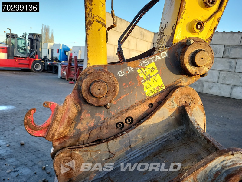 Telakaivukone Komatsu PC240 LC-10: kuva Telakaivukone Komatsu PC240 LC-10 Telakaivukone Komatsu PC240 LC-10: kuva Telakaivukone Komatsu PC240 LC-10