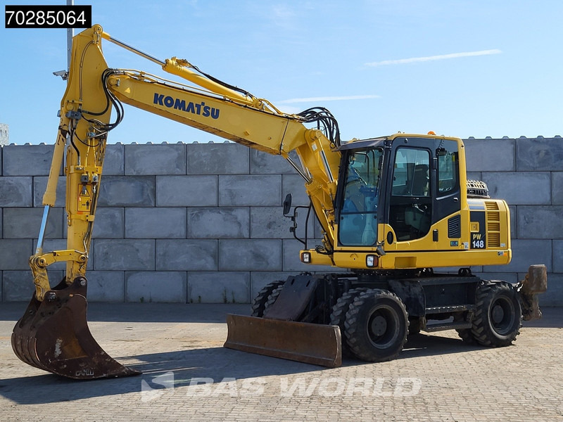Komatsu PW148 -8 - Pyöräalustainen kaivinkone: kuva Komatsu PW148 -8 - Pyöräalustainen kaivinkone Komatsu PW148 -8 - Pyöräalustainen kaivinkone: kuva Komatsu PW148 -8 - Pyöräalustainen kaivinkone