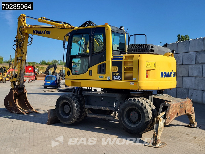 Komatsu PW148 -8 - Pyöräalustainen kaivinkone: kuva Komatsu PW148 -8 - Pyöräalustainen kaivinkone Komatsu PW148 -8 - Pyöräalustainen kaivinkone: kuva Komatsu PW148 -8 - Pyöräalustainen kaivinkone