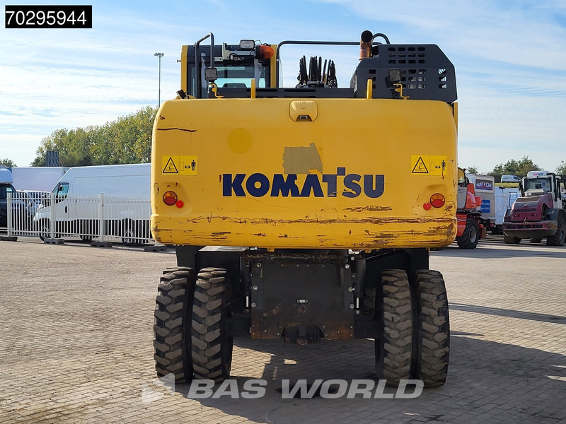 Komatsu PW180 -11 - Pyöräalustainen kaivinkone: kuva Komatsu PW180 -11 - Pyöräalustainen kaivinkone Komatsu PW180 -11 - Pyöräalustainen kaivinkone: kuva Komatsu PW180 -11 - Pyöräalustainen kaivinkone