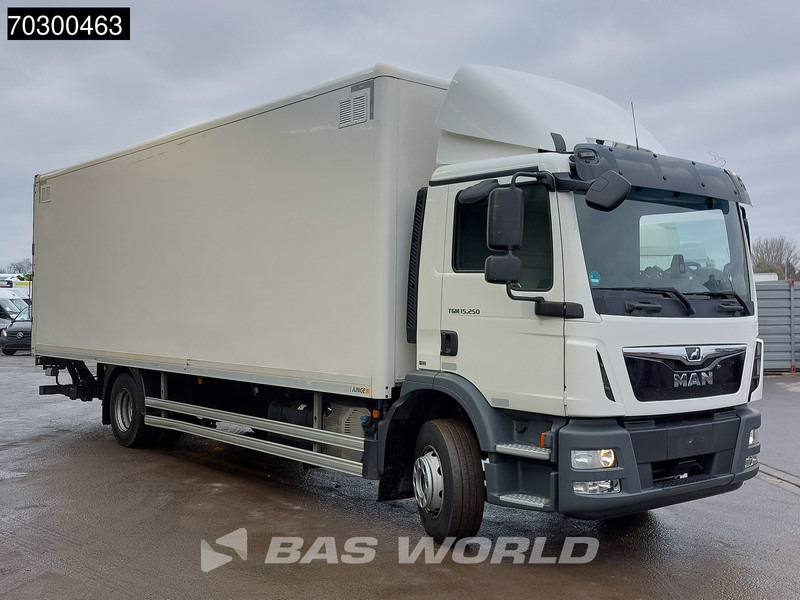 MAN TGM 15.250 4X2 15tonner Automatic Ladebordwand Euro 6 - Umpikori kuorma-auto: kuva MAN TGM 15.250 4X2 15tonner Automatic Ladebordwand Euro 6 - Umpikori kuorma-auto MAN TGM 15.250 4X2 15tonner Automatic Ladebordwand Euro 6 - Umpikori kuorma-auto: kuva MAN TGM 15.250 4X2 15tonner Automatic Ladebordwand Euro 6 - Umpikori kuorma-auto
