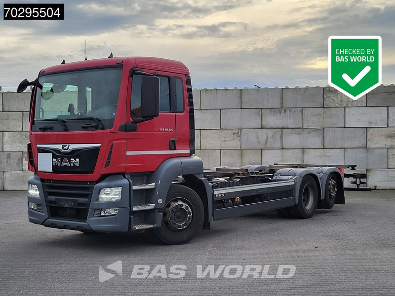 MAN TGS 26.320 TGS 6X2 ADR BDF Lift + Steering Axle Euro 6 - Konttialus/ Vaihtokuormatilat kuorma-auto: kuva MAN TGS 26.320 TGS 6X2 ADR BDF Lift + Steering Axle Euro 6 - Konttialus/ Vaihtokuormatilat kuorma-auto MAN TGS 26.320 TGS 6X2 ADR BDF Lift + Steering Axle Euro 6 - Konttialus/ Vaihtokuormatilat kuorma-auto: kuva MAN TGS 26.320 TGS 6X2 ADR BDF Lift + Steering Axle Euro 6 - Konttialus/ Vaihtokuormatilat kuorma-auto