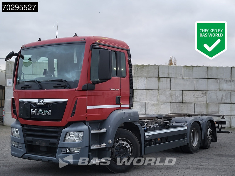 MAN TGS 26.320 TGS 6X2 ADR BDF Lift + Steering Axle Euro 6 - Konttialus/ Vaihtokuormatilat kuorma-auto: kuva MAN TGS 26.320 TGS 6X2 ADR BDF Lift + Steering Axle Euro 6 - Konttialus/ Vaihtokuormatilat kuorma-auto MAN TGS 26.320 TGS 6X2 ADR BDF Lift + Steering Axle Euro 6 - Konttialus/ Vaihtokuormatilat kuorma-auto: kuva MAN TGS 26.320 TGS 6X2 ADR BDF Lift + Steering Axle Euro 6 - Konttialus/ Vaihtokuormatilat kuorma-auto