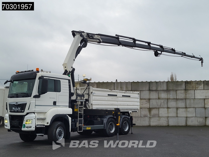 MAN TGS 33.420 6X6 Palfinger PK33002 EH Crane 12m3 tipper Manual Retarder Big-Axle Euro 6 - Kippiauto kuorma-auto, Nosturiauto: kuva MAN TGS 33.420 6X6 Palfinger PK33002 EH Crane 12m3 tipper Manual Retarder Big-Axle Euro 6 - Kippiauto kuorma-auto, Nosturiauto MAN TGS 33.420 6X6 Palfinger PK33002 EH Crane 12m3 tipper Manual Retarder Big-Axle Euro 6 - Kippiauto kuorma-auto, Nosturiauto: kuva MAN TGS 33.420 6X6 Palfinger PK33002 EH Crane 12m3 tipper Manual Retarder Big-Axle Euro 6 - Kippiauto kuorma-auto, Nosturiauto
