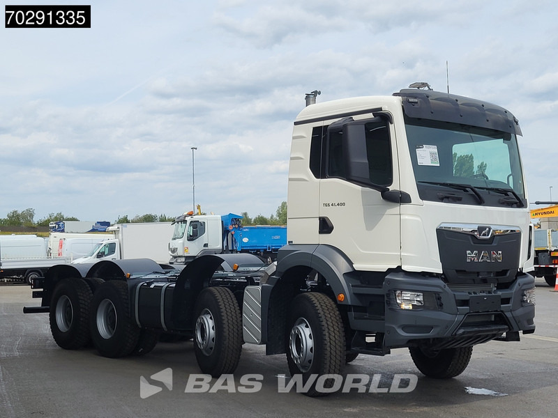 MAN TGS 41.400 8X4 New 8x4 chassis Engine PTO Steelsuspension Big-Axle Manual Euro 2 - Kuorma-auto alusta: kuva MAN TGS 41.400 8X4 New 8x4 chassis Engine PTO Steelsuspension Big-Axle Manual Euro 2 - Kuorma-auto alusta MAN TGS 41.400 8X4 New 8x4 chassis Engine PTO Steelsuspension Big-Axle Manual Euro 2 - Kuorma-auto alusta: kuva MAN TGS 41.400 8X4 New 8x4 chassis Engine PTO Steelsuspension Big-Axle Manual Euro 2 - Kuorma-auto alusta