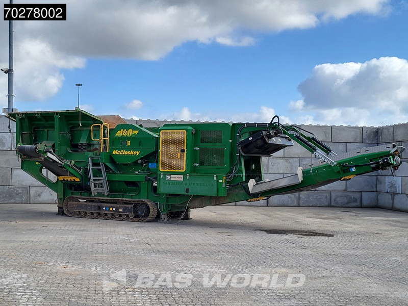 MCCLOSKEY J40 V2 - Mobiilimurskain: kuva MCCLOSKEY J40 V2 - Mobiilimurskain MCCLOSKEY J40 V2 - Mobiilimurskain: kuva MCCLOSKEY J40 V2 - Mobiilimurskain
