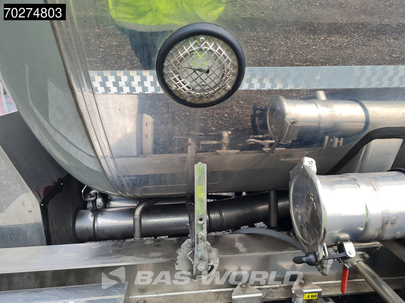 Säiliöpuoliperävaunu kuljetusta varten elintarvikkeet Magyar SR A1 Food 2 comp Inox steel Liftachse: kuva Säiliöpuoliperävaunu kuljetusta varten elintarvikkeet Magyar SR A1 Food 2 comp Inox steel Liftachse Säiliöpuoliperävaunu kuljetusta varten elintarvikkeet Magyar SR A1 Food 2 comp Inox steel Liftachse: kuva Säiliöpuoliperävaunu kuljetusta varten elintarvikkeet Magyar SR A1 Food 2 comp Inox steel Liftachse