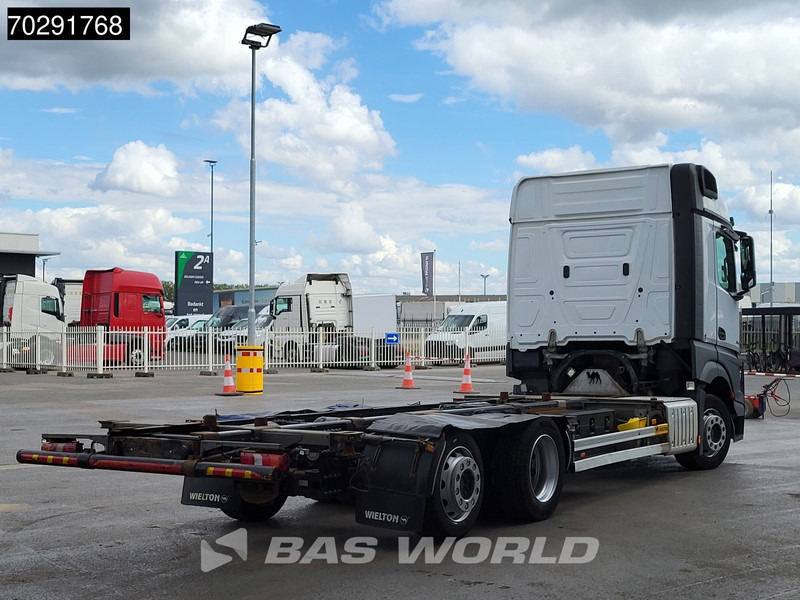 Mercedes-Benz Actros 2542 Actros 6X2 BDF Full air suspension BigSpace Standklima Automatic Euro 6 - Konttialus/ Vaihtokuormatilat kuorma-auto: kuva Mercedes-Benz Actros 2542 Actros 6X2 BDF Full air suspension BigSpace Standklima Automatic Euro 6 - Konttialus/ Vaihtokuormatilat kuorma-auto Mercedes-Benz Actros 2542 Actros 6X2 BDF Full air suspension BigSpace Standklima Automatic Euro 6 - Konttialus/ Vaihtokuormatilat kuorma-auto: kuva Mercedes-Benz Actros 2542 Actros 6X2 BDF Full air suspension BigSpace Standklima Automatic Euro 6 - Konttialus/ Vaihtokuormatilat kuorma-auto