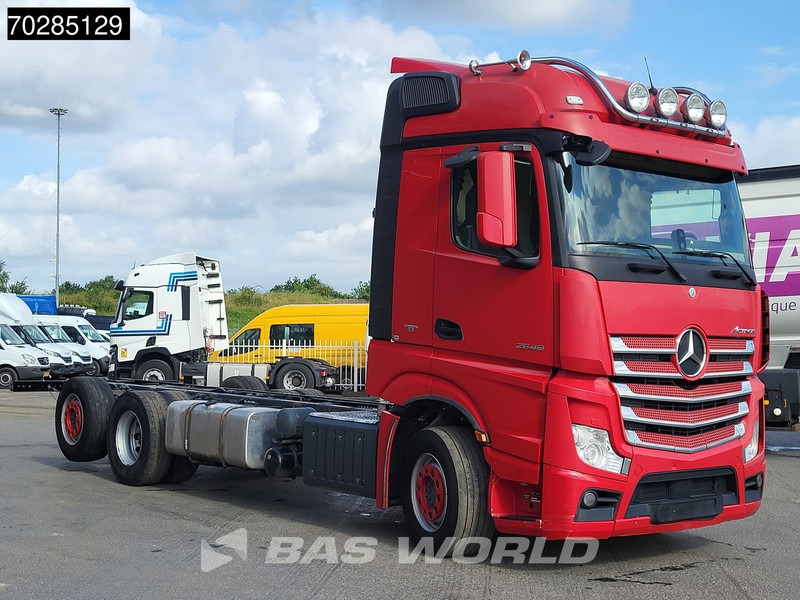 Mercedes-Benz Actros 2548 Actros 6X2 BigSpace Retarder PTO Liftachse Xenon ACC Navi Euro 6 - Kuorma-auto alusta: kuva Mercedes-Benz Actros 2548 Actros 6X2 BigSpace Retarder PTO Liftachse Xenon ACC Navi Euro 6 - Kuorma-auto alusta Mercedes-Benz Actros 2548 Actros 6X2 BigSpace Retarder PTO Liftachse Xenon ACC Navi Euro 6 - Kuorma-auto alusta: kuva Mercedes-Benz Actros 2548 Actros 6X2 BigSpace Retarder PTO Liftachse Xenon ACC Navi Euro 6 - Kuorma-auto alusta