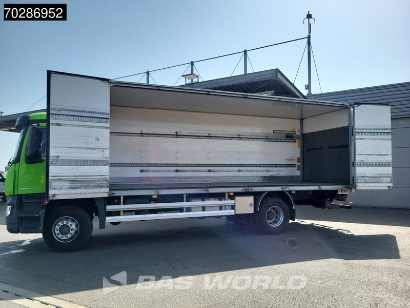 Mercedes-Benz Antos 1827 Antos 4X2 19tonner 2tons Tailgate Automatic Xenon Euro 6 - Umpikori kuorma-auto: kuva Mercedes-Benz Antos 1827 Antos 4X2 19tonner 2tons Tailgate Automatic Xenon Euro 6 - Umpikori kuorma-auto Mercedes-Benz Antos 1827 Antos 4X2 19tonner 2tons Tailgate Automatic Xenon Euro 6 - Umpikori kuorma-auto: kuva Mercedes-Benz Antos 1827 Antos 4X2 19tonner 2tons Tailgate Automatic Xenon Euro 6 - Umpikori kuorma-auto