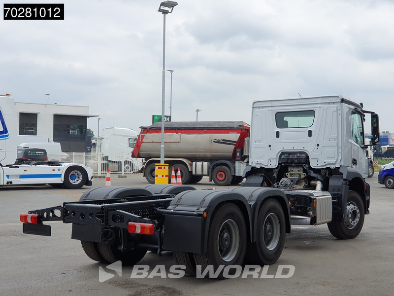 Mercedes-Benz Arocs 2636 6X4 NEW chassis Flange PTO Big-Axle Steelsuspension Euro 6 - Kuorma-auto alusta: kuva Mercedes-Benz Arocs 2636 6X4 NEW chassis Flange PTO Big-Axle Steelsuspension Euro 6 - Kuorma-auto alusta Mercedes-Benz Arocs 2636 6X4 NEW chassis Flange PTO Big-Axle Steelsuspension Euro 6 - Kuorma-auto alusta: kuva Mercedes-Benz Arocs 2636 6X4 NEW chassis Flange PTO Big-Axle Steelsuspension Euro 6 - Kuorma-auto alusta