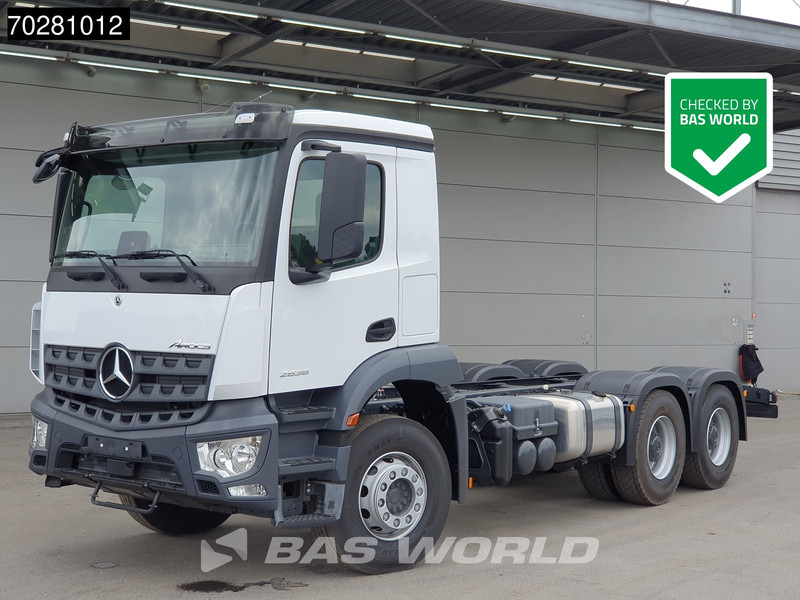 Mercedes-Benz Arocs 2636 6X4 NEW chassis Flange PTO Big-Axle Steelsuspension Euro 6 - Kuorma-auto alusta: kuva Mercedes-Benz Arocs 2636 6X4 NEW chassis Flange PTO Big-Axle Steelsuspension Euro 6 - Kuorma-auto alusta Mercedes-Benz Arocs 2636 6X4 NEW chassis Flange PTO Big-Axle Steelsuspension Euro 6 - Kuorma-auto alusta: kuva Mercedes-Benz Arocs 2636 6X4 NEW chassis Flange PTO Big-Axle Steelsuspension Euro 6 - Kuorma-auto alusta